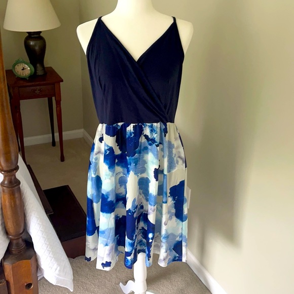 Adjustable straps and pockets summer dress size XL - Picture 1 of 6